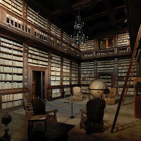 Appartamento A Palazzo Vinci Φέρμο Εξωτερικό φωτογραφία